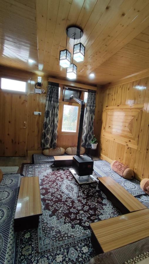 Trinity Homestay Касол Екстериор снимка